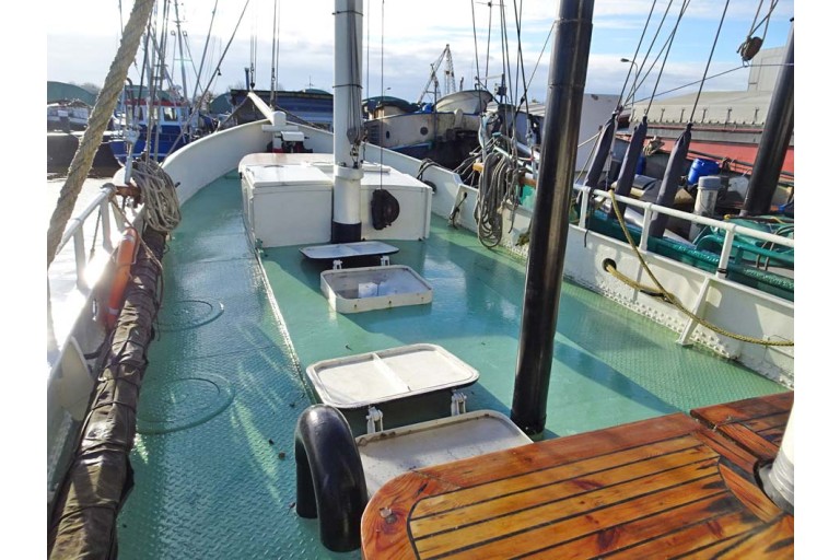 Cotre Péniche à voile 18.00 avec ES-TRIN