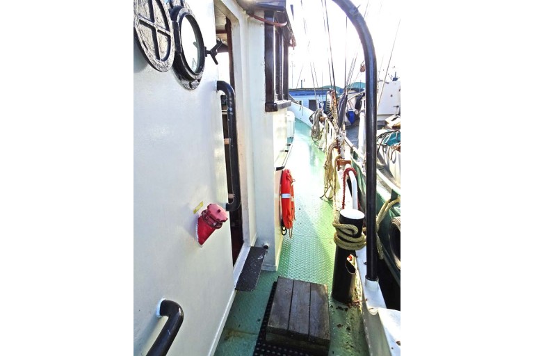 Cotre Péniche à voile 18.00 avec ES-TRIN