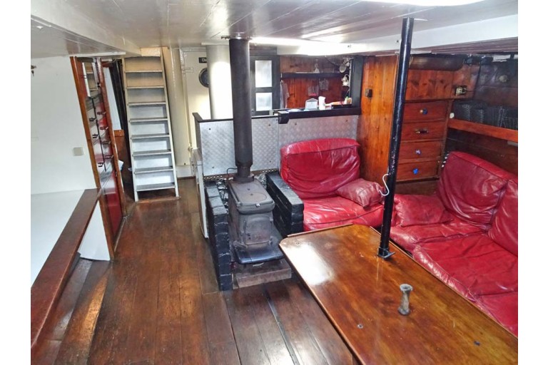 Cotre Péniche à voile 18.00 avec ES-TRIN