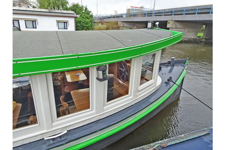 Salonboot 30 passagiers