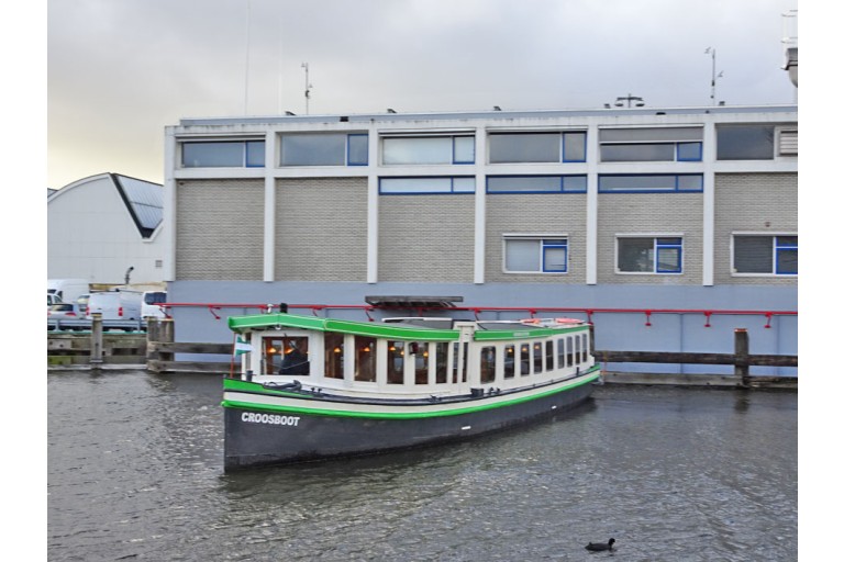 Salonboot 30 passagiers