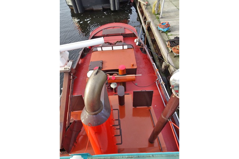 Schlepper / Schubboot 16.84 mit ES-TRIN