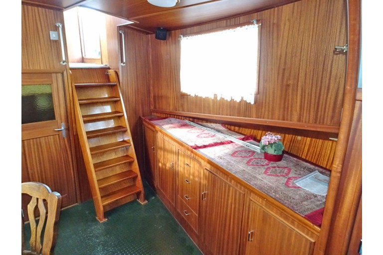 Schlepper / Schubboot 16.84 mit ES-TRIN