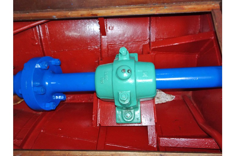 Schlepper / Schubboot 16.84 mit ES-TRIN