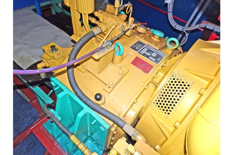 Schlepper / Schubboot 16.84 mit ES-TRIN