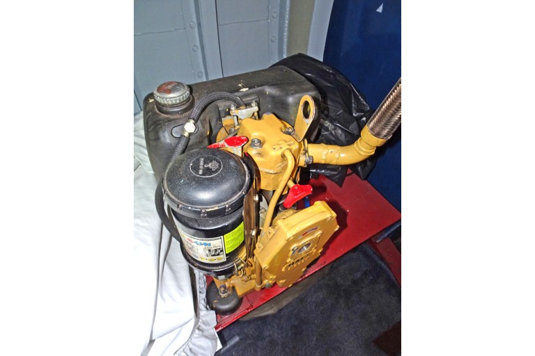 Schlepper / Schubboot 16.84 mit ES-TRIN