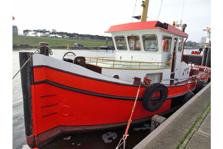 Schlepper / Schubboot 16.84 mit ES-TRIN