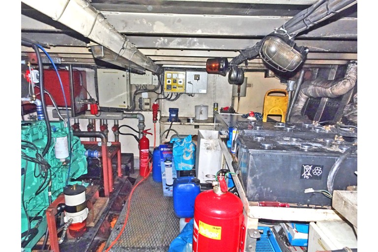 Dreimast-Charterklipper 24 Nächte oder 75 Tage Gäste