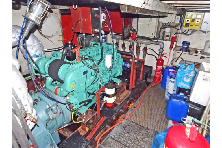 Dreimast-Charterklipper 24 Nächte oder 75 Tage Gäste