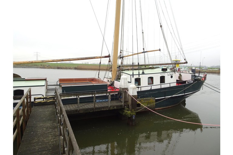 Dreimast-Charterklipper 24 Nächte oder 75 Tage Gäste