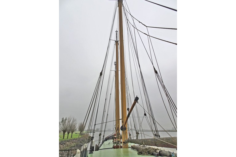 Dreimast-Charterklipper 24 Nächte oder 75 Tage Gäste