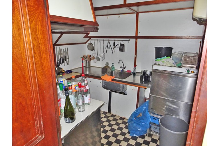 Dreimast-Charterklipper 24 Nächte oder 75 Tage Gäste