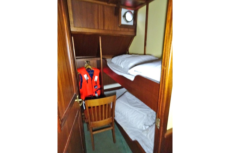 Dreimast-Charterklipper 24 Nächte oder 75 Tage Gäste