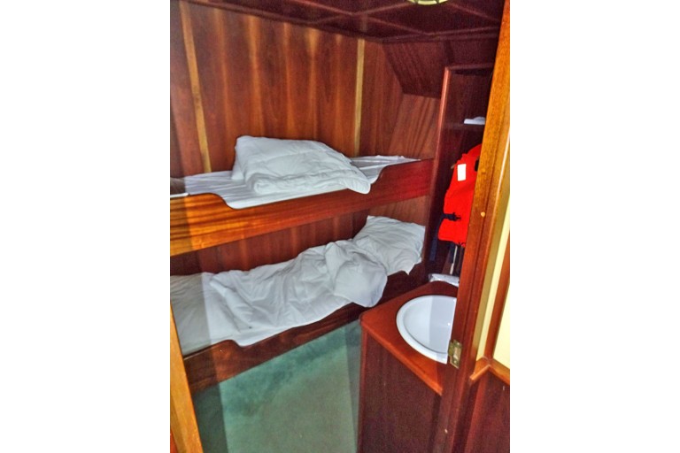 Dreimast-Charterklipper 24 Nächte oder 75 Tage Gäste