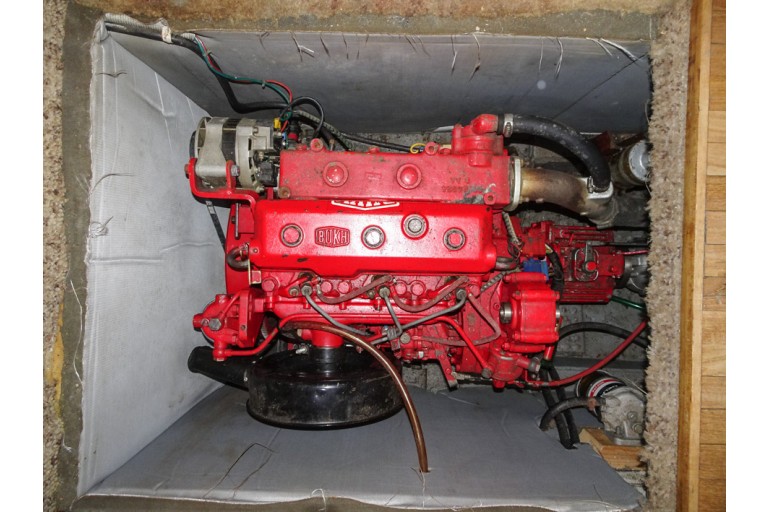 Yacht à Moteur Classique 10.25 CA