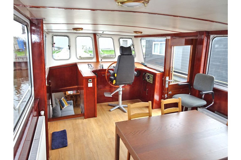 Luxe Motor 22.55 with ES-TRIN