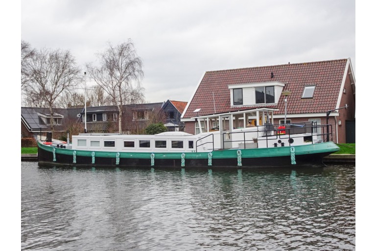 Luxe Motor 22.08 with TRIWV