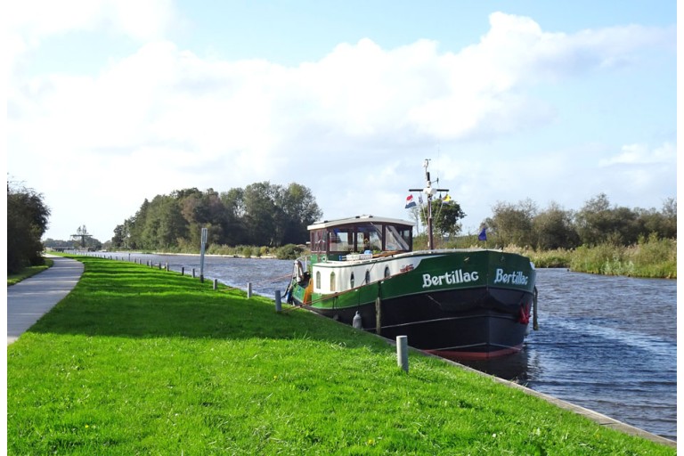 Piper 55N Nivernais Class Dutch Barge