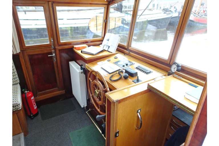 Piper 55N Nivernais Class Dutch Barge