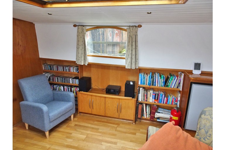 Piper 55N Nivernais Class Dutch Barge