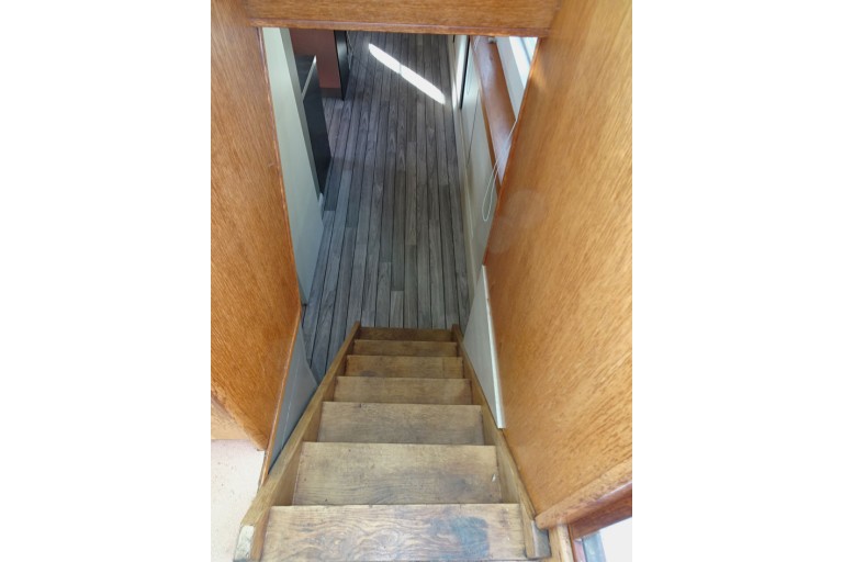 Fahrendes Wohnschiff 19.81