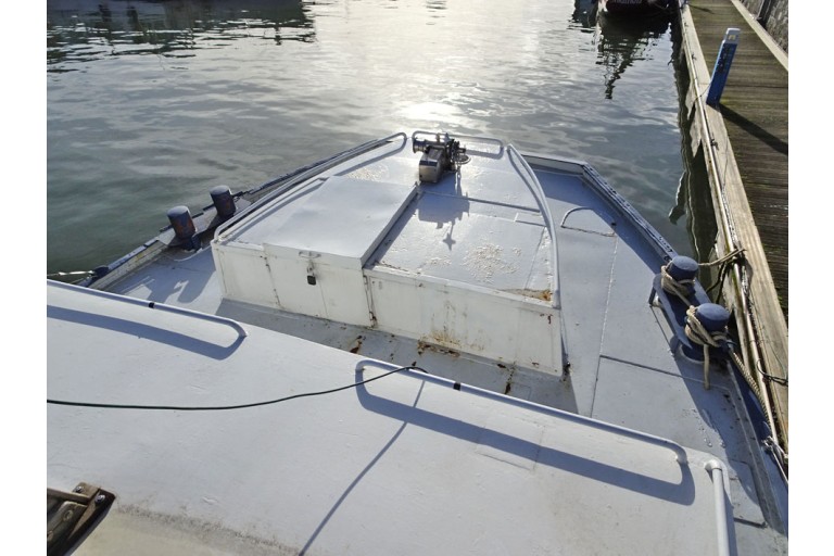 Fahrendes Wohnschiff 19.81