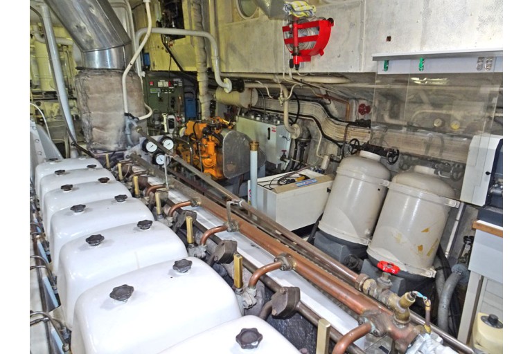 Lürssen ex German Customs boat 28.71, ES-TRIN certified
