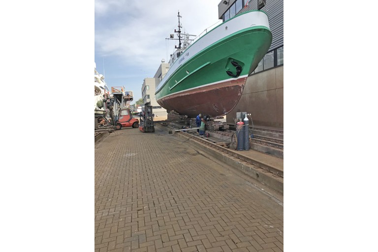 Lürssen ex German Customs boat 28.71, ES-TRIN certified