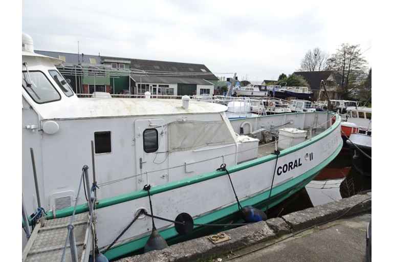 Lürssen ex German Customs boat 28.71, ES-TRIN certified