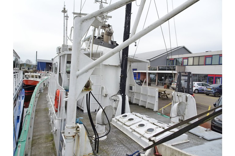 Lürssen ex German Customs boat 28.71, ES-TRIN certified