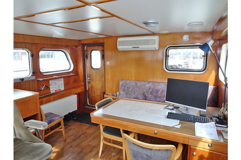 Lürssen ex German Customs boat 28.71, ES-TRIN certified