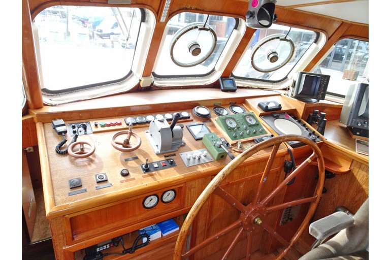 Lürssen ex German Customs boat 28.71, ES-TRIN certified