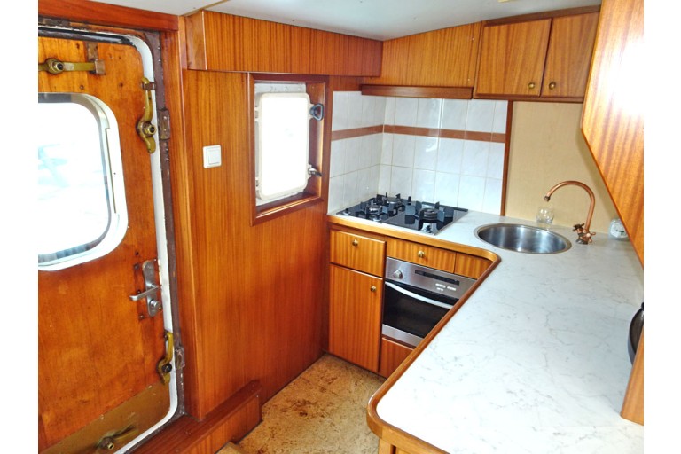 Lürssen ex German Customs boat 28.71, ES-TRIN certified