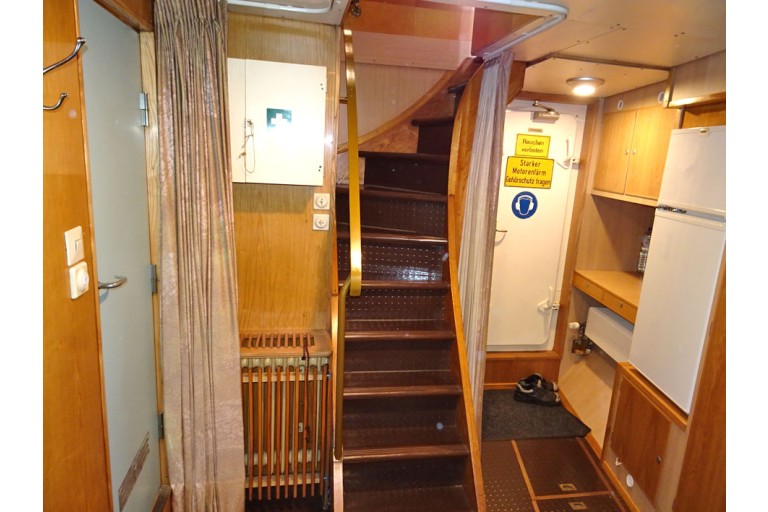 Lürssen ex German Customs boat 28.71, ES-TRIN certified