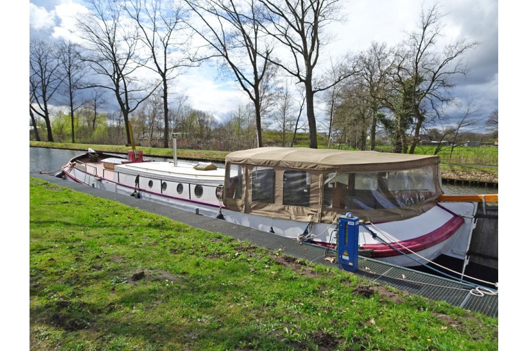 Dutch Barge, Skutsje 17.08