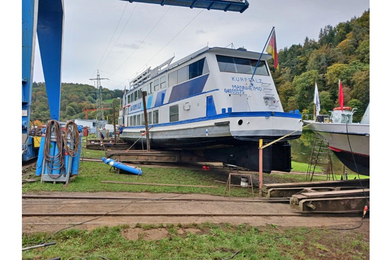 Passenger vessel 221 pax, Rhine certificated