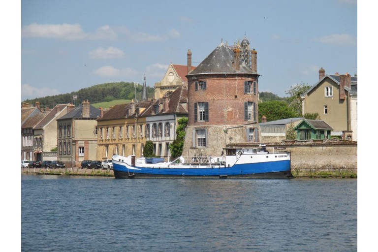 Inland / Coastal Barge 25.40, Rhine certified