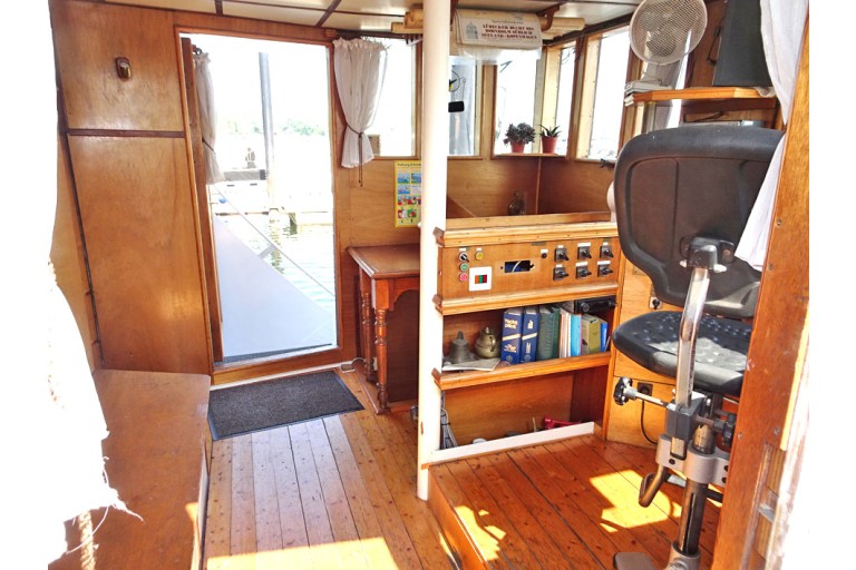 Inland / Coastal Barge 25.40, Rhine certified