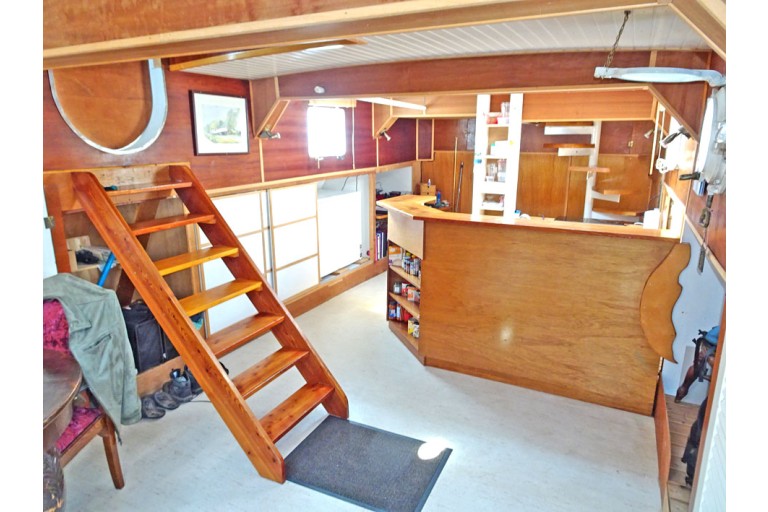 Inland / Coastal Barge 25.40, Rhine certified