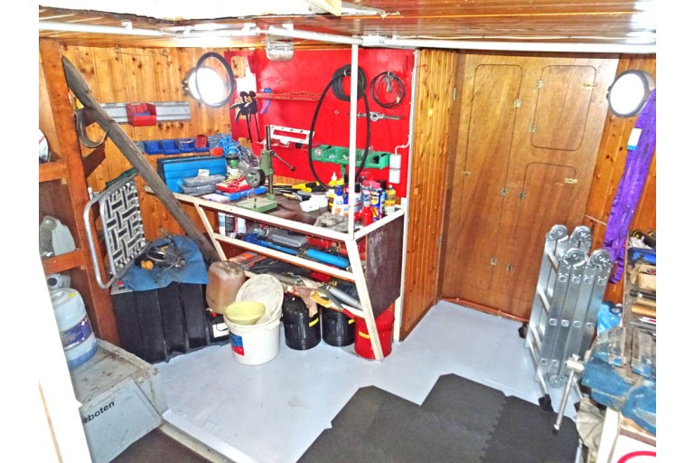 Inland / Coastal Barge 25.40, Rhine certified