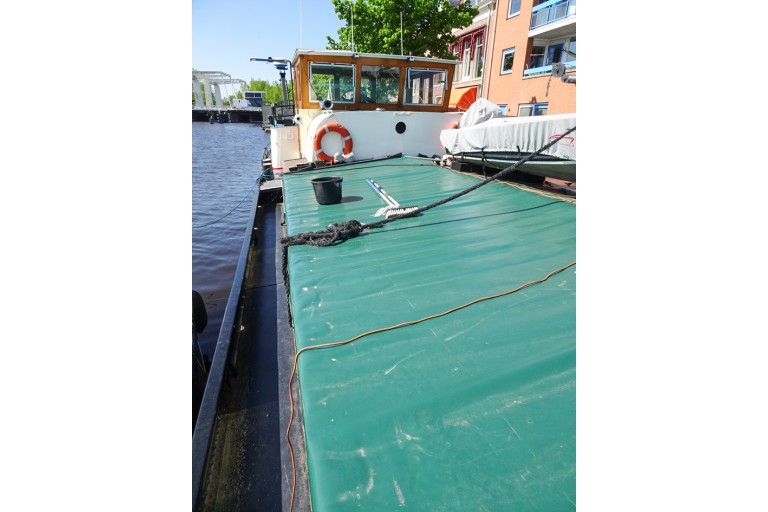 Dutch Barge 25.99 with TRIWV