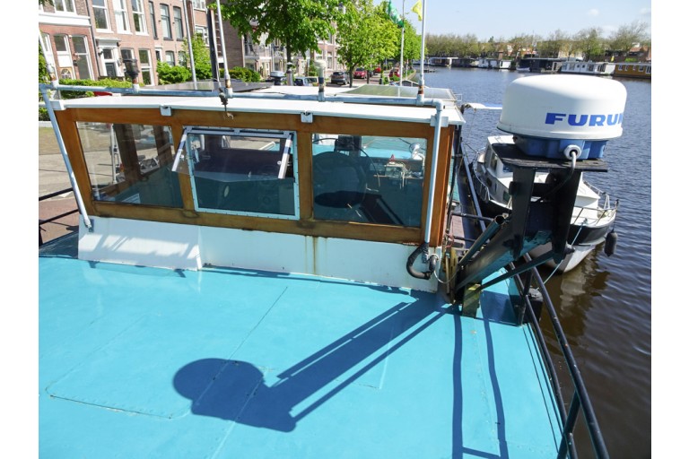 Dutch Barge 25.99 with TRIWV