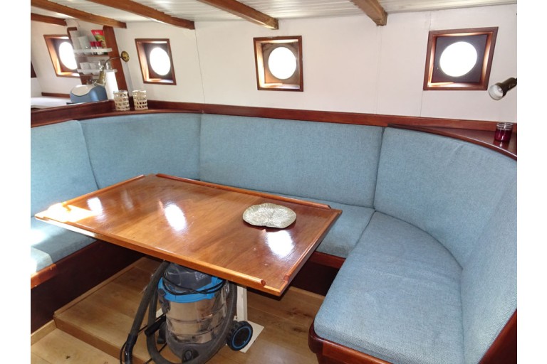 Dutch Barge 12.20 OC