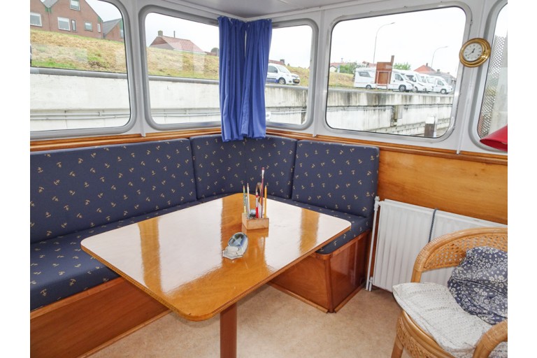 Varend Woonschip 17.16