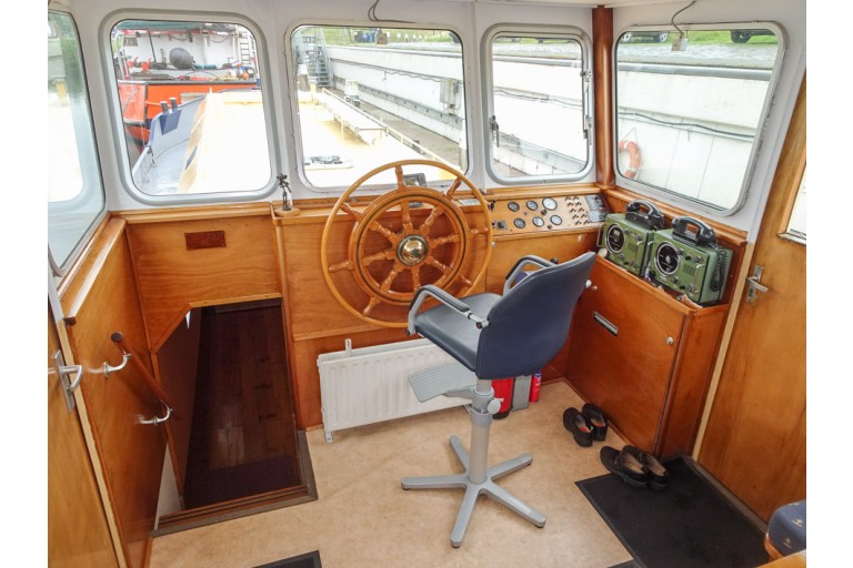 Varend Woonschip 17.16