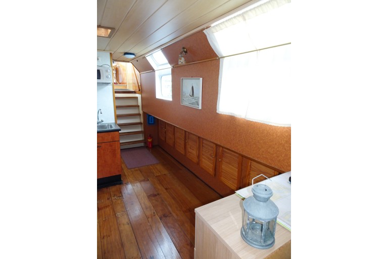 Varend Woonschip 17.16