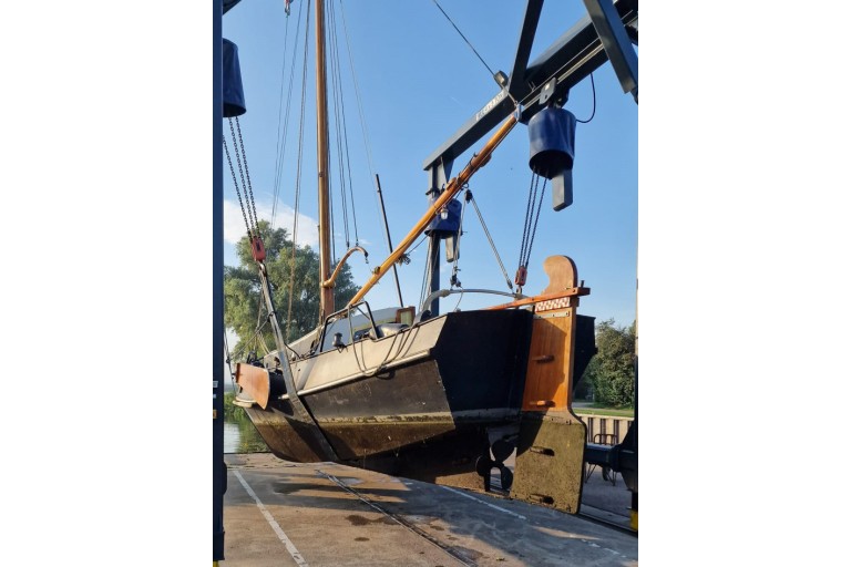 Dutch Sailingbarge 9.50