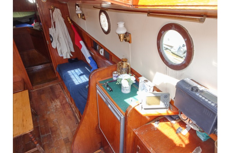 Dutch Sailingbarge 9.50