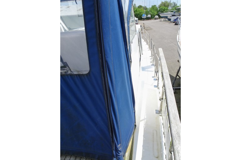 Broom 37 Continental TSDY