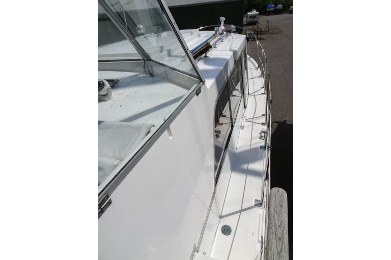 Broom 37 Continental TSDY